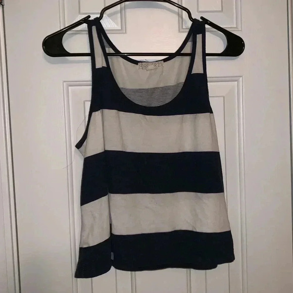 🎉Forever 21 Tank Top - Picture 1 of 3